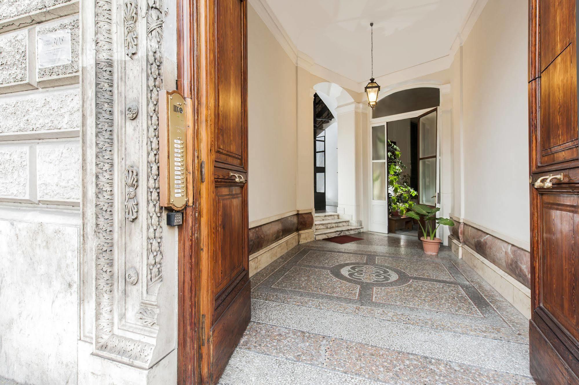 Corso Vittorio 308 Bed and Breakfast Roma Exterior foto